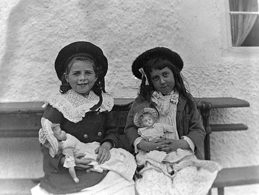 Girls with dolls
